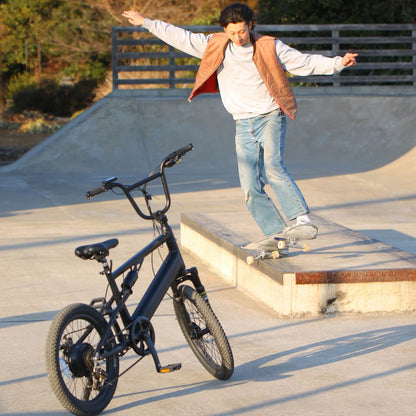 電動アシスト自転車 E-BIKE BMX CYRQ サーク ブラック