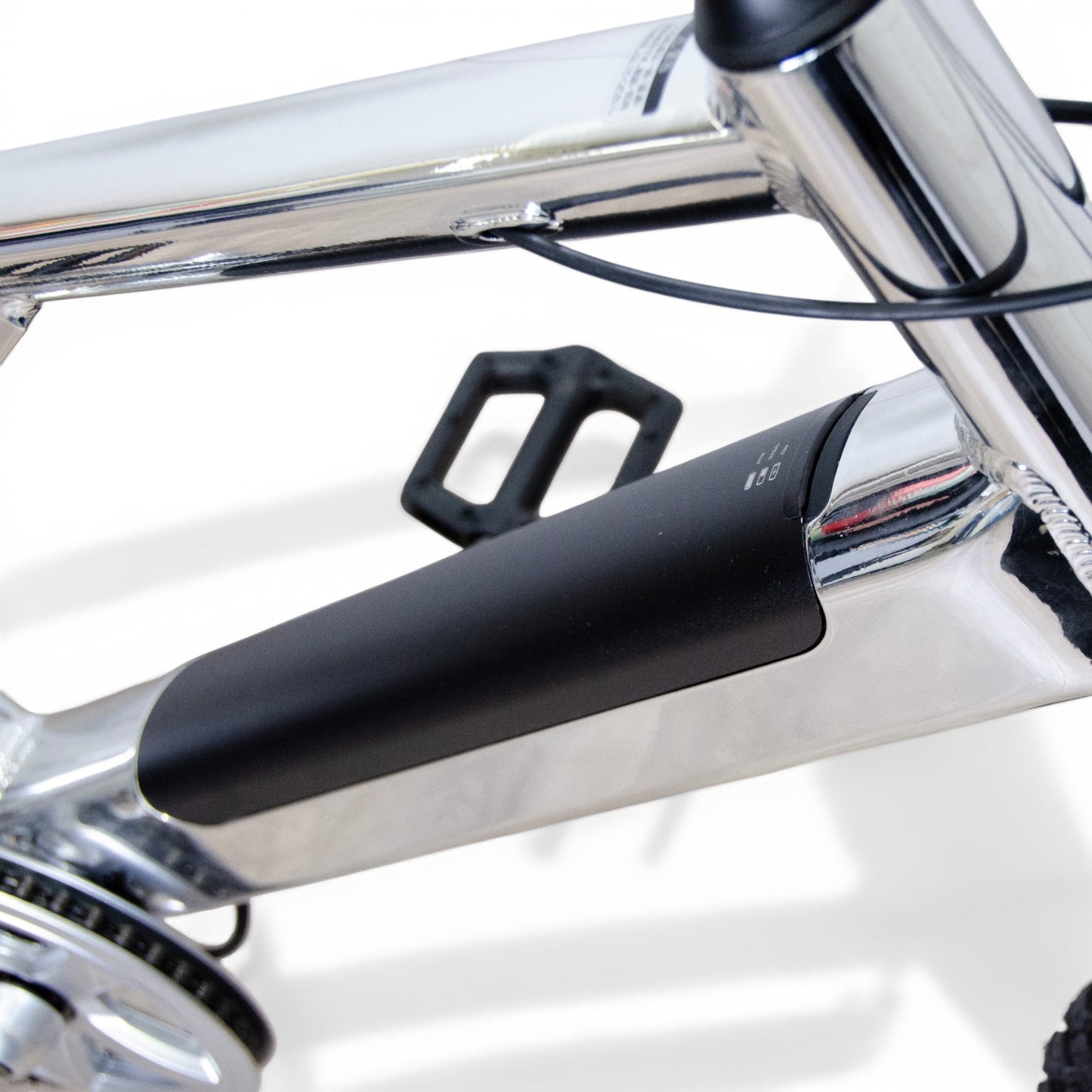 電動アシスト自転車 E-BIKE BMX CYRQ サーク クローム