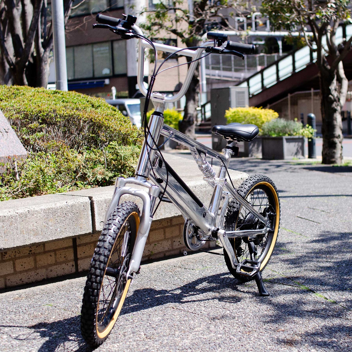 電動アシスト自転車 E-BIKE BMX CYRQ サーク クローム