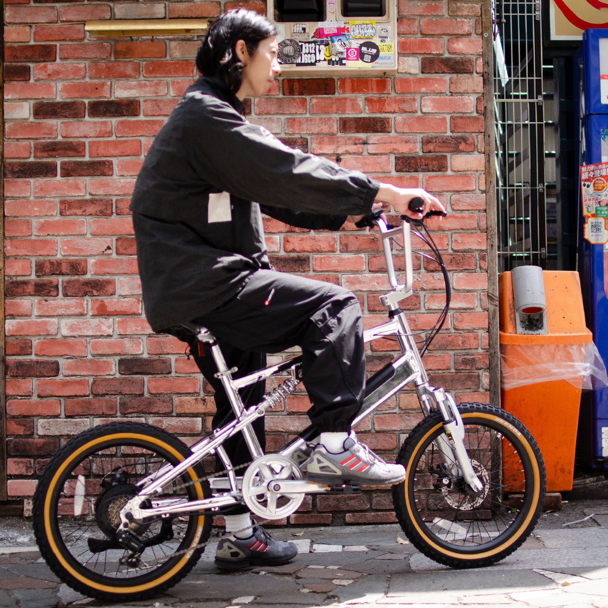 電動アシスト自転車 E-BIKE BMX CYRQ サーク クローム