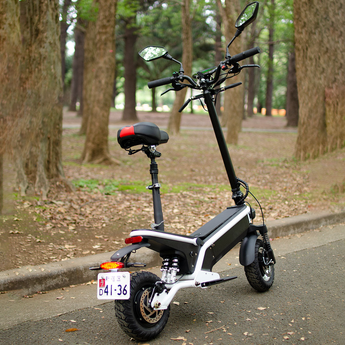 SCOOTER E1