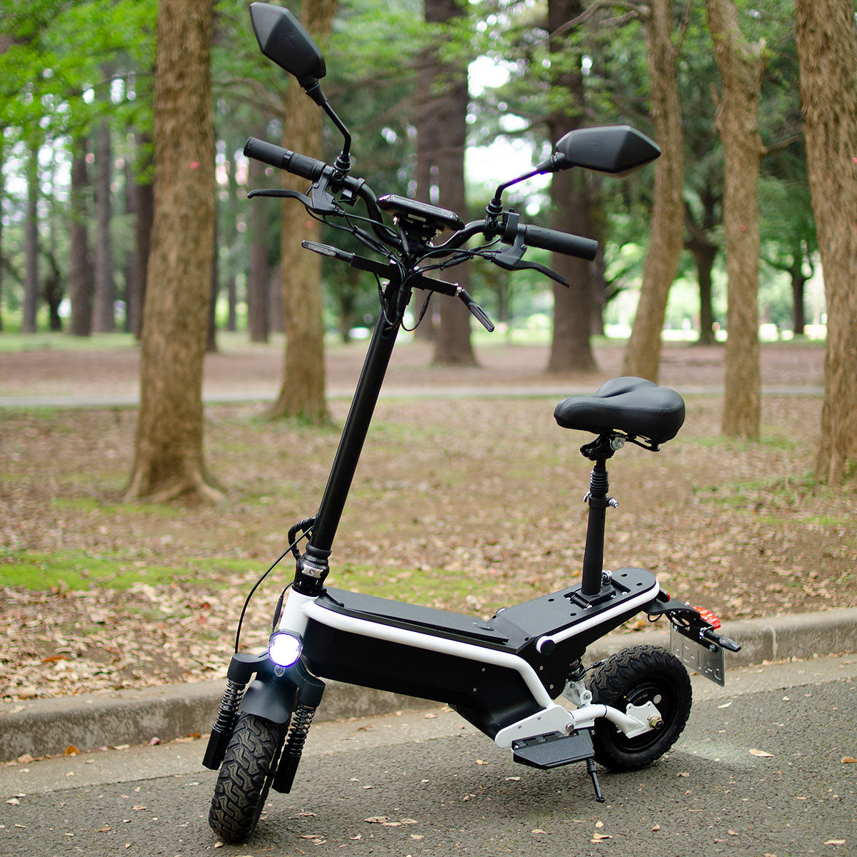 SCOOTER E1